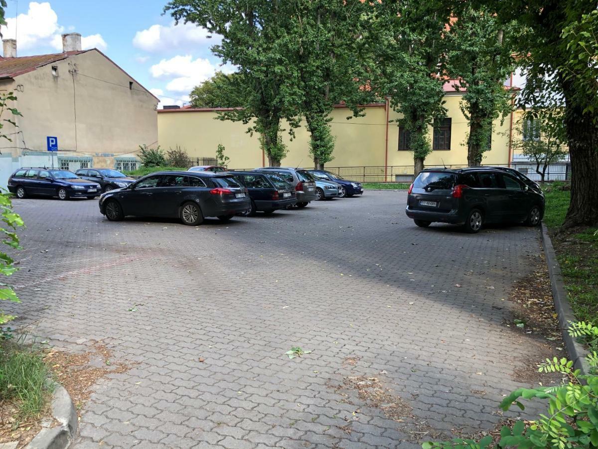 Cr Apartament Przy Rynku Sienkiewicza 6 Белосток Экстерьер фото
